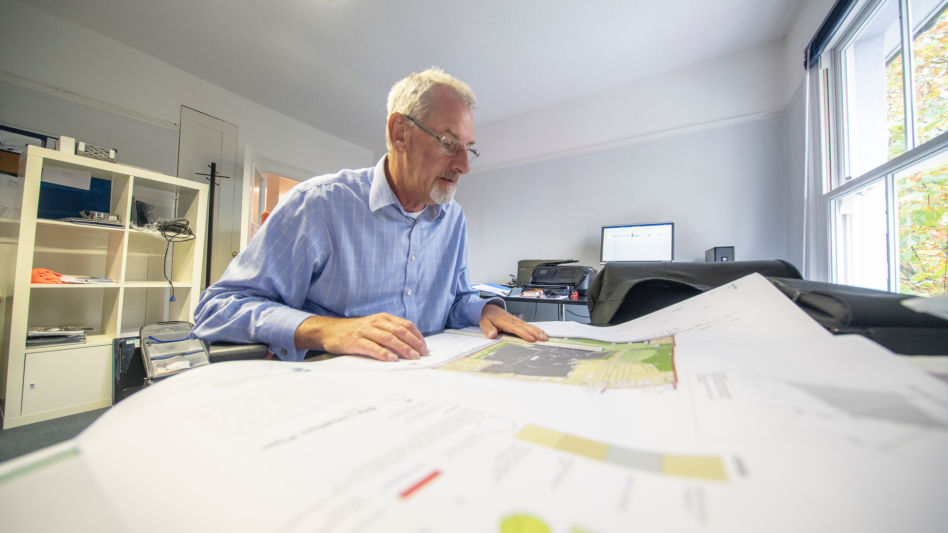 How we work Large Image