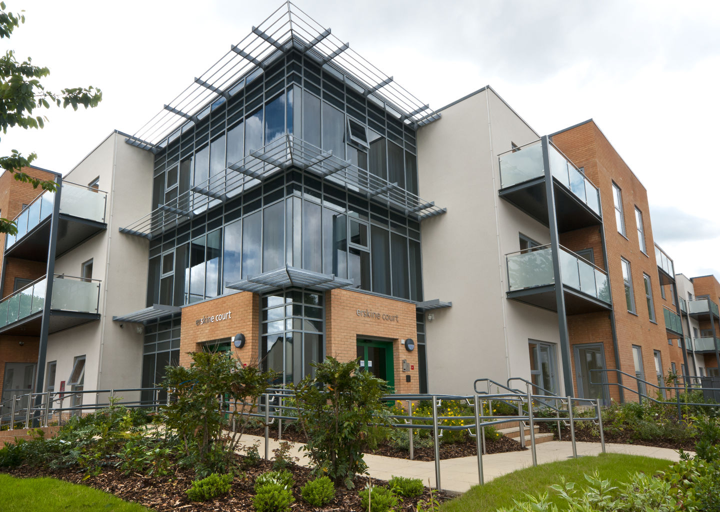 Erskine Court 1